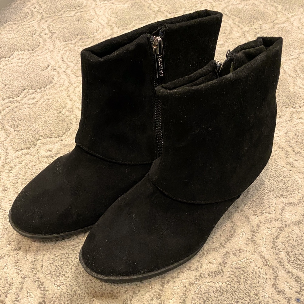 Kenneth Cole reaction bootie